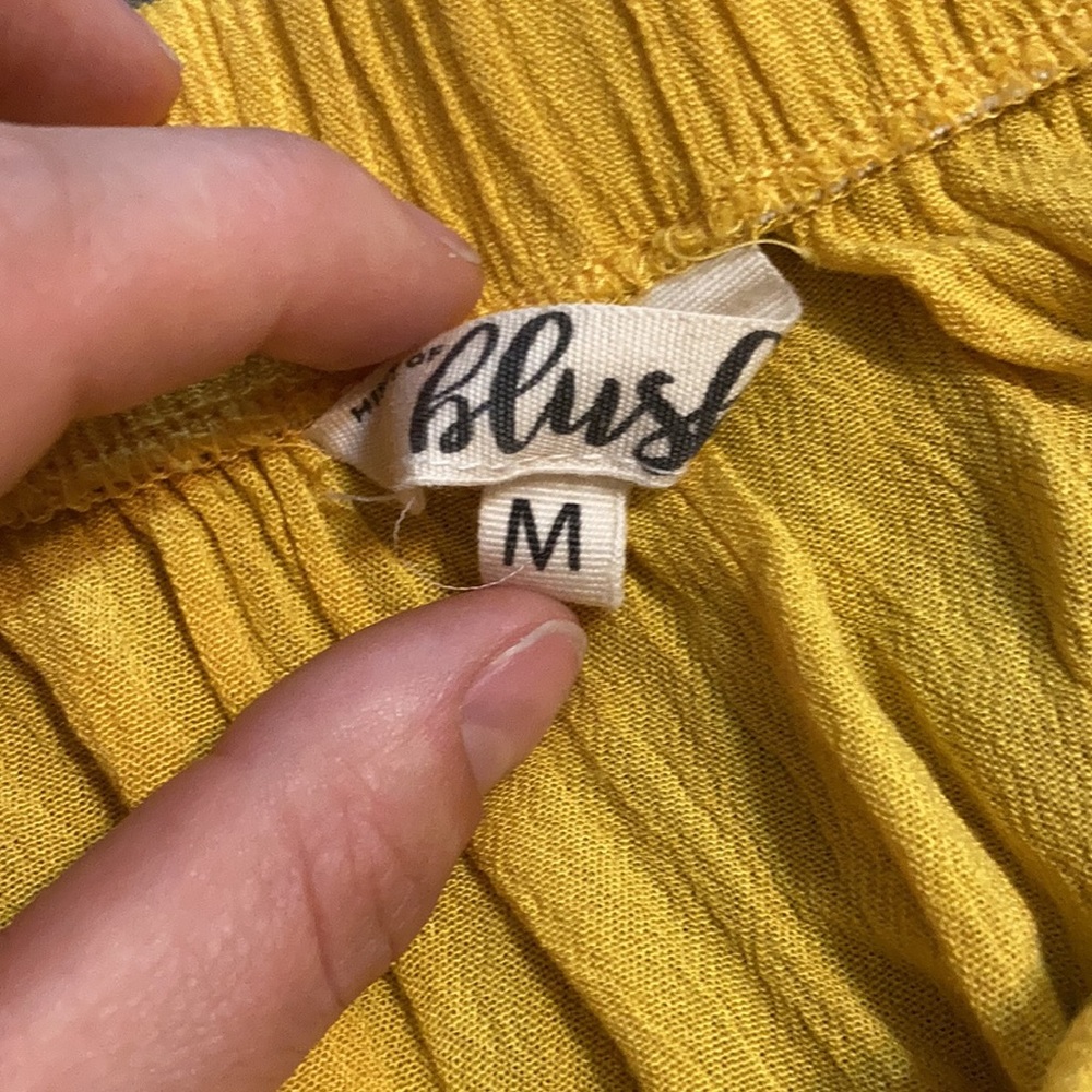 Yellow romper - Picture 2 of 2
